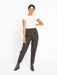 FIVEUNITS - Hailey - tailored trousers - brown check - 2