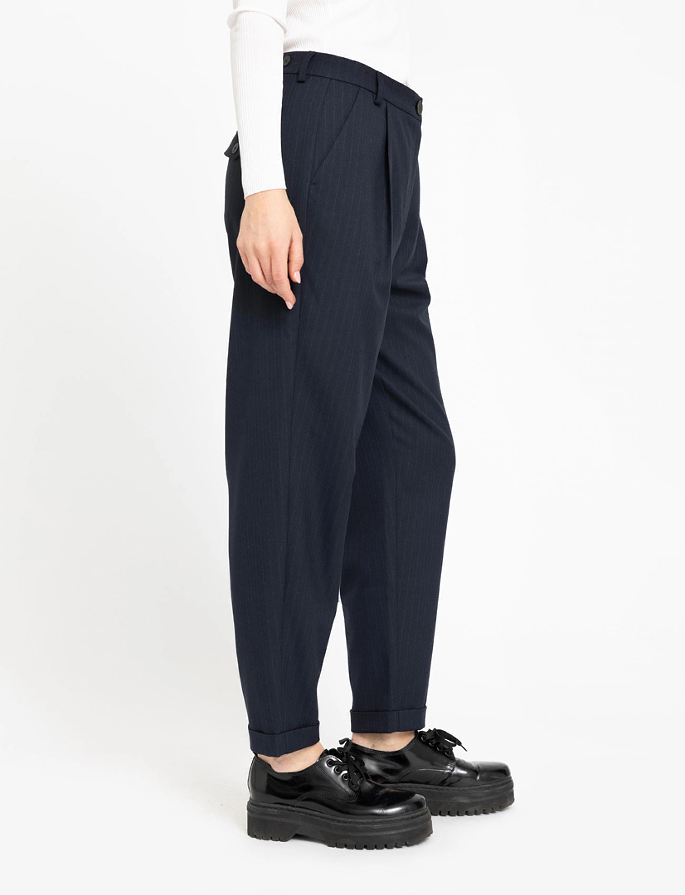 FIVEUNITS - Malou Slash - navy dashed pinstripe - 5