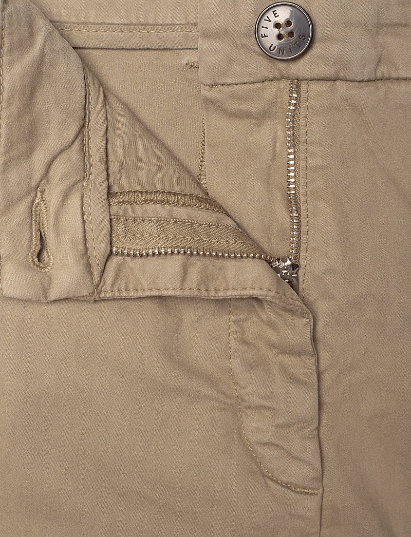 FIVEUNITS - EmmaFV - chinos - green tea - 3