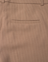 FIVEUNITS - Clara 510 Light Brown Pin - tailored trousers - light brown pin - 4