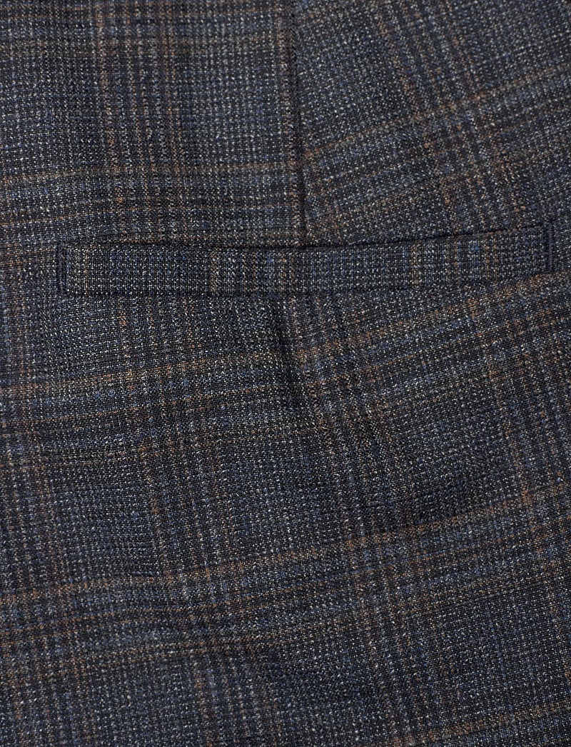 FIVEUNITS - ClaraFV - formell - nocturnal check - 4