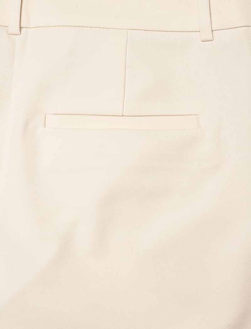 FIVEUNITS - KaisaFV - formell - white chocolate - 5