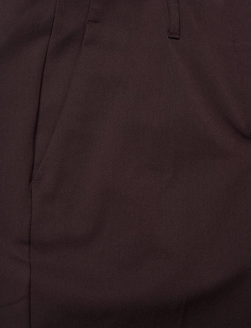 FIVEUNITS - JuliaFV - formell - deep garnet - 4