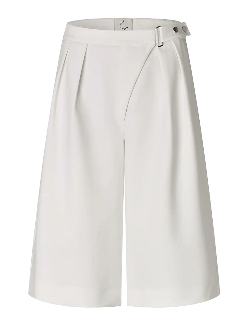 FIVEUNITS - UmaFV Shorts - chino shorts - cream - 1