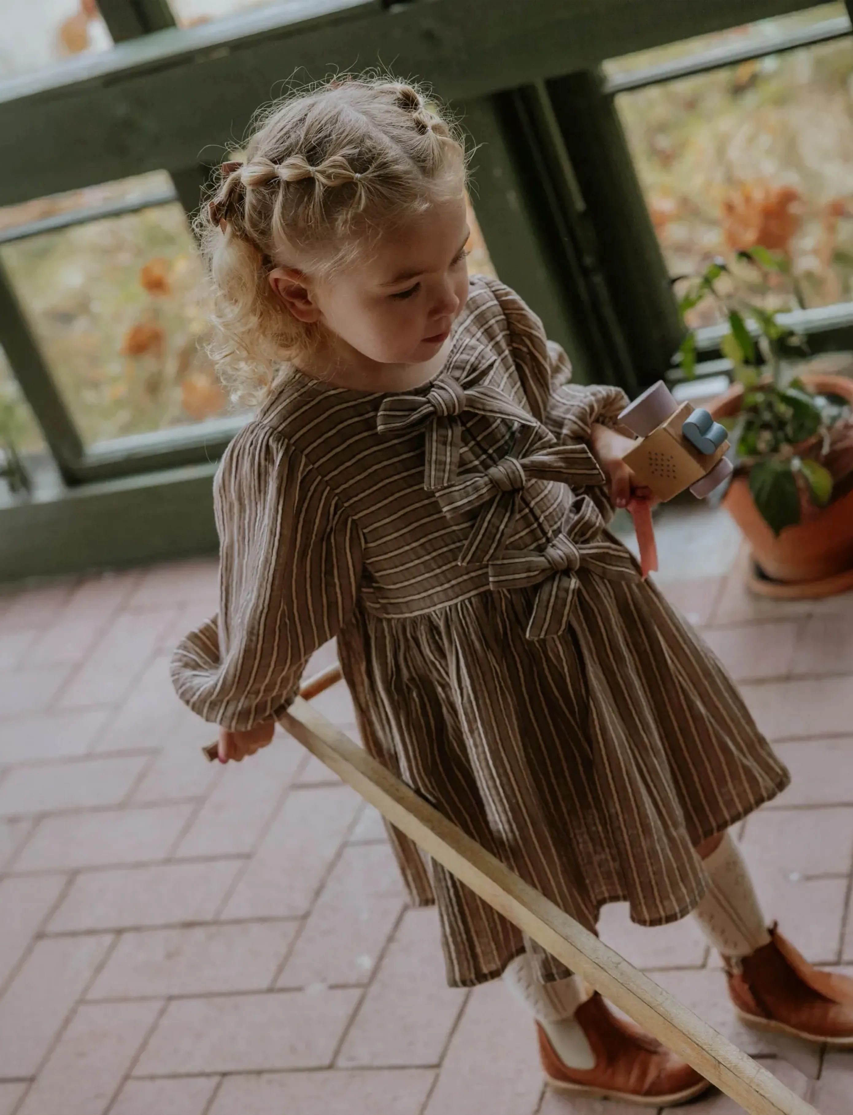 Fliink ELMO BOW DRESS - Baby-Kleider - MULTI COLOURED / brown