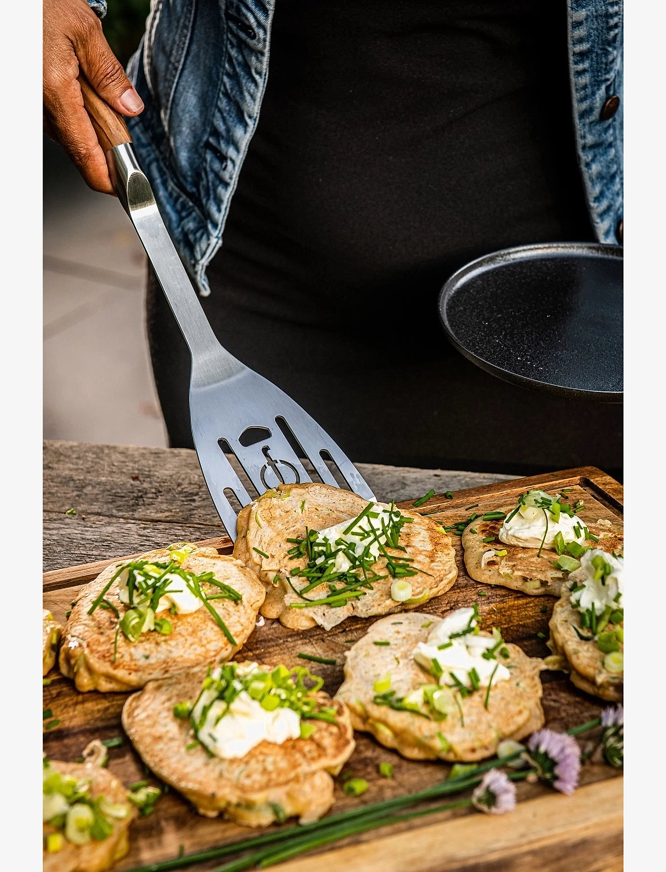 Forged - Grillstekspade Forged BBQ SdV - grillitarvikud - rostfritt stÅl/trÄ - 2