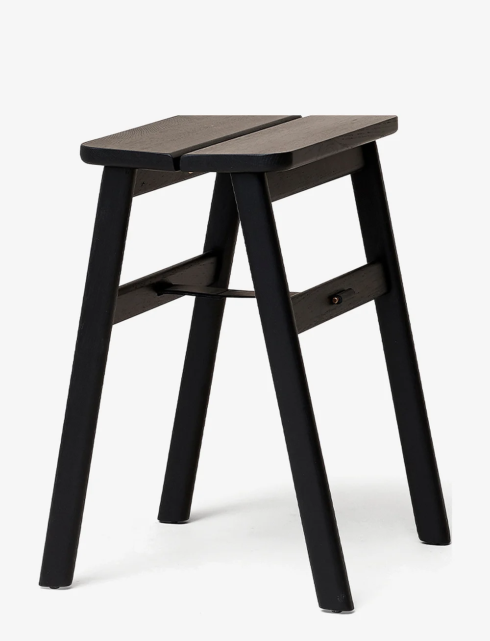 Form & Refine - Angle Stool - osta hinna alusel - black-stained oak - 2