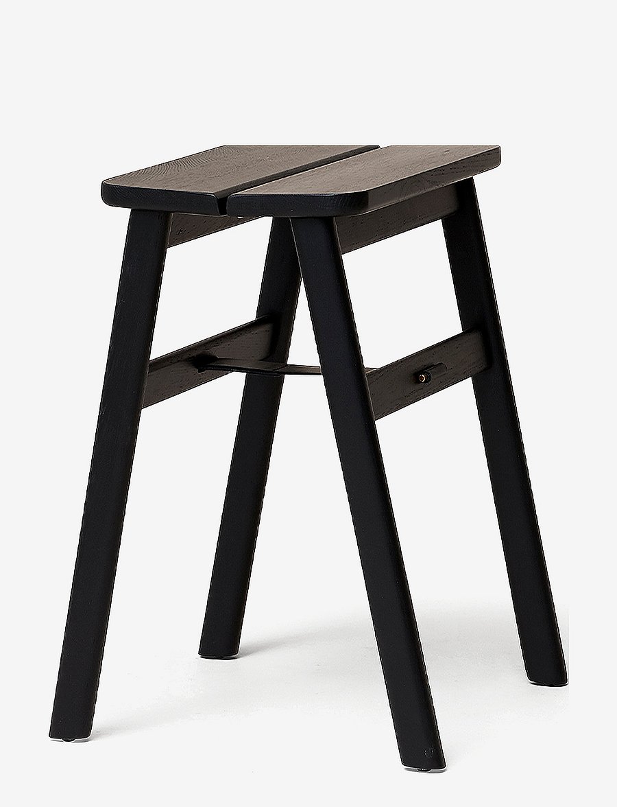 Form & Refine - Angle Stool - pallar & bänkar - black-stained oak - 3