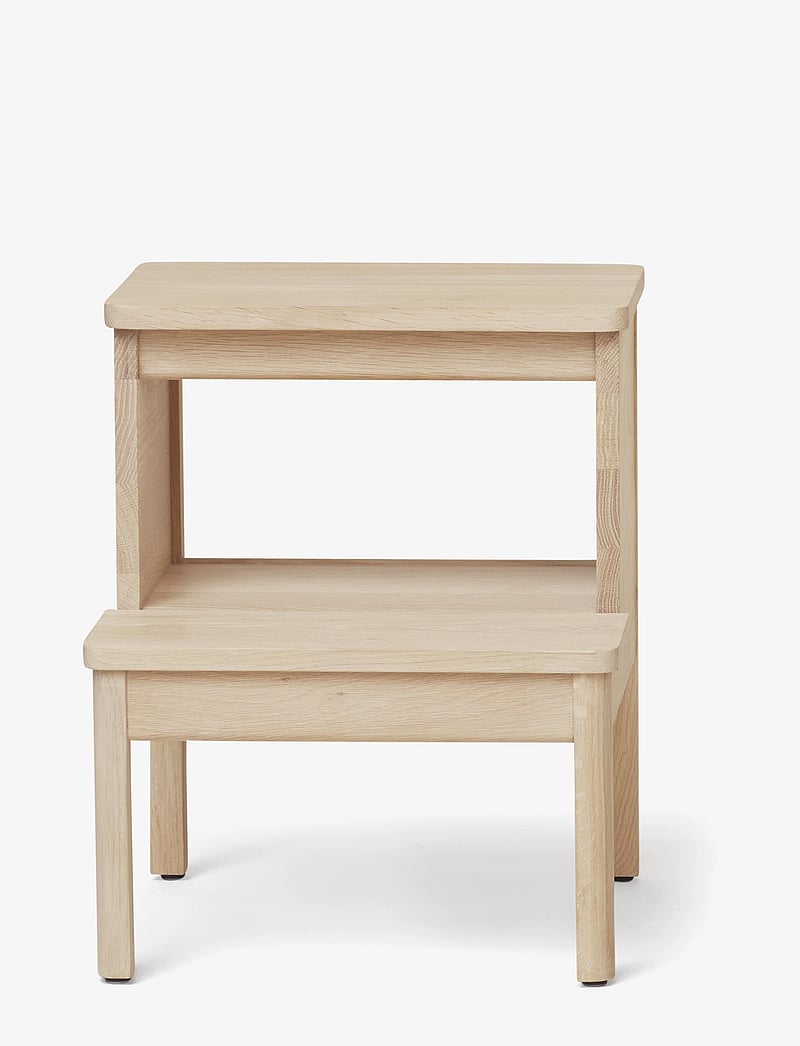 Form & Refine - A Line Stepstool, White Oak - hocker & bänke - white oil oak - 0