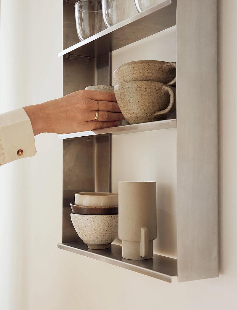 Form & Refine - Taper Shelf Case, 40 x 65 - hoiustamine ja riiulid - steel - 4