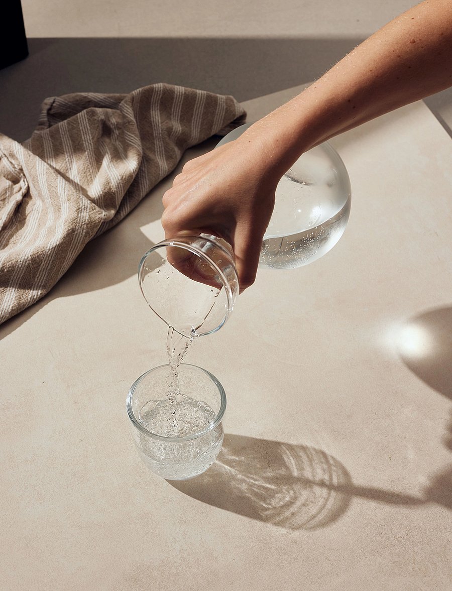 Form & Refine - Pinho Carafe incl. 1 Glass - wasserkaraffen - clear - 0