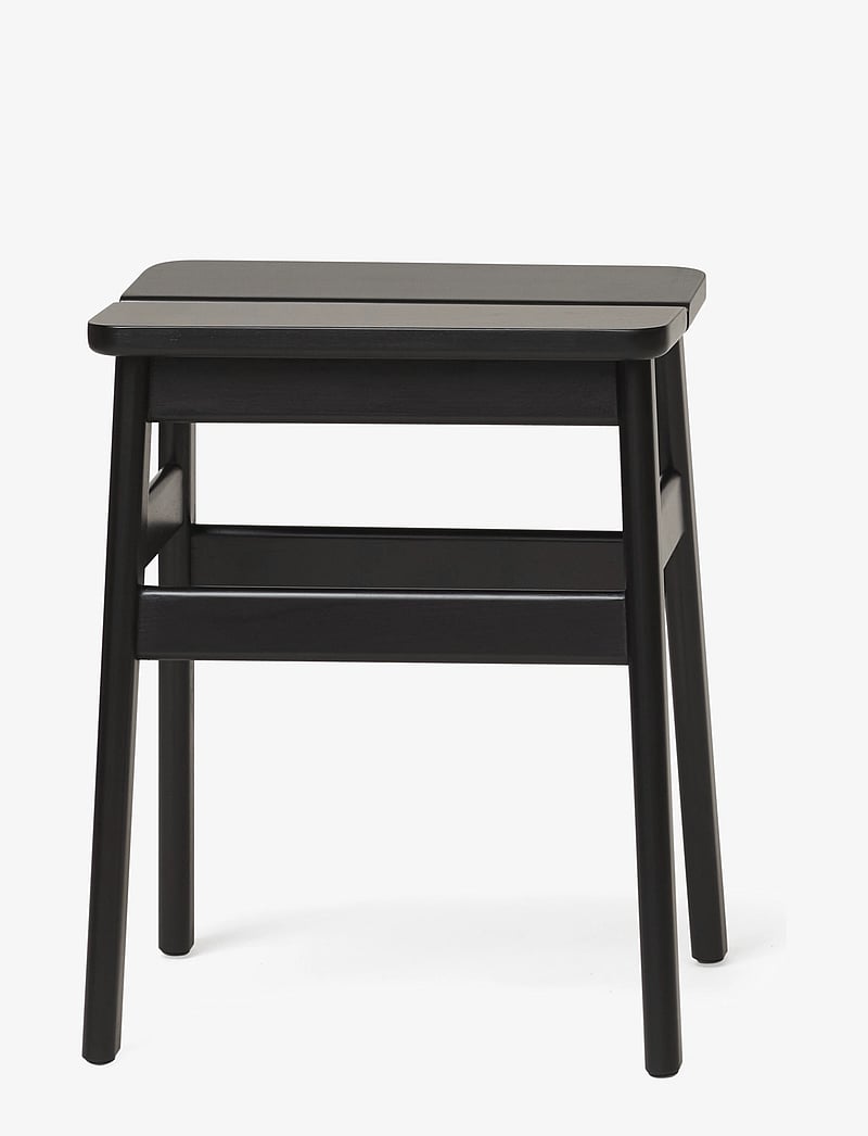 Form & Refine - Angle Standard Stool 45, Black - hocker & bänke - black - 1