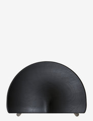 Form & Refine - Shoemaker Chair™ No. 49 - tuolit & jakkarat - black-stained beech - 3