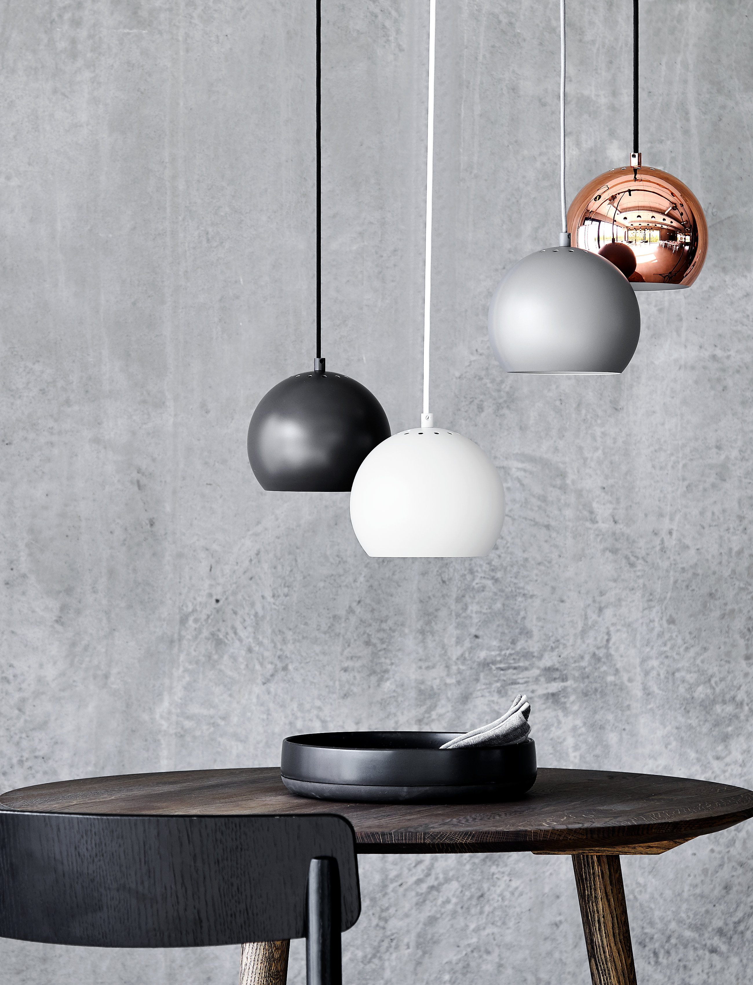 Frandsen Lighting Ball Pendant, Ø18X16 cm, Ceiling Lamps, Weiß - Pendant Homeware