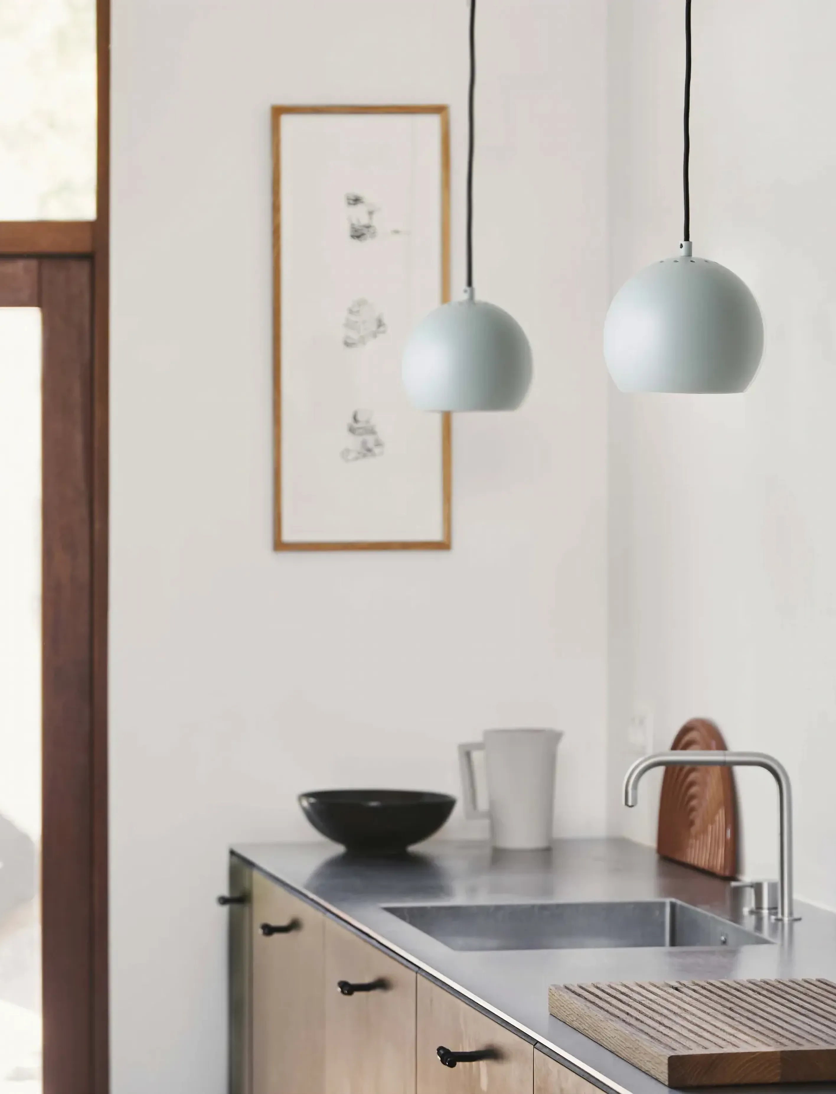 Frandsen Lighting Ball Pendant, Ø 18 cm, Ceiling Lamps, Grün - Pendant Homeware