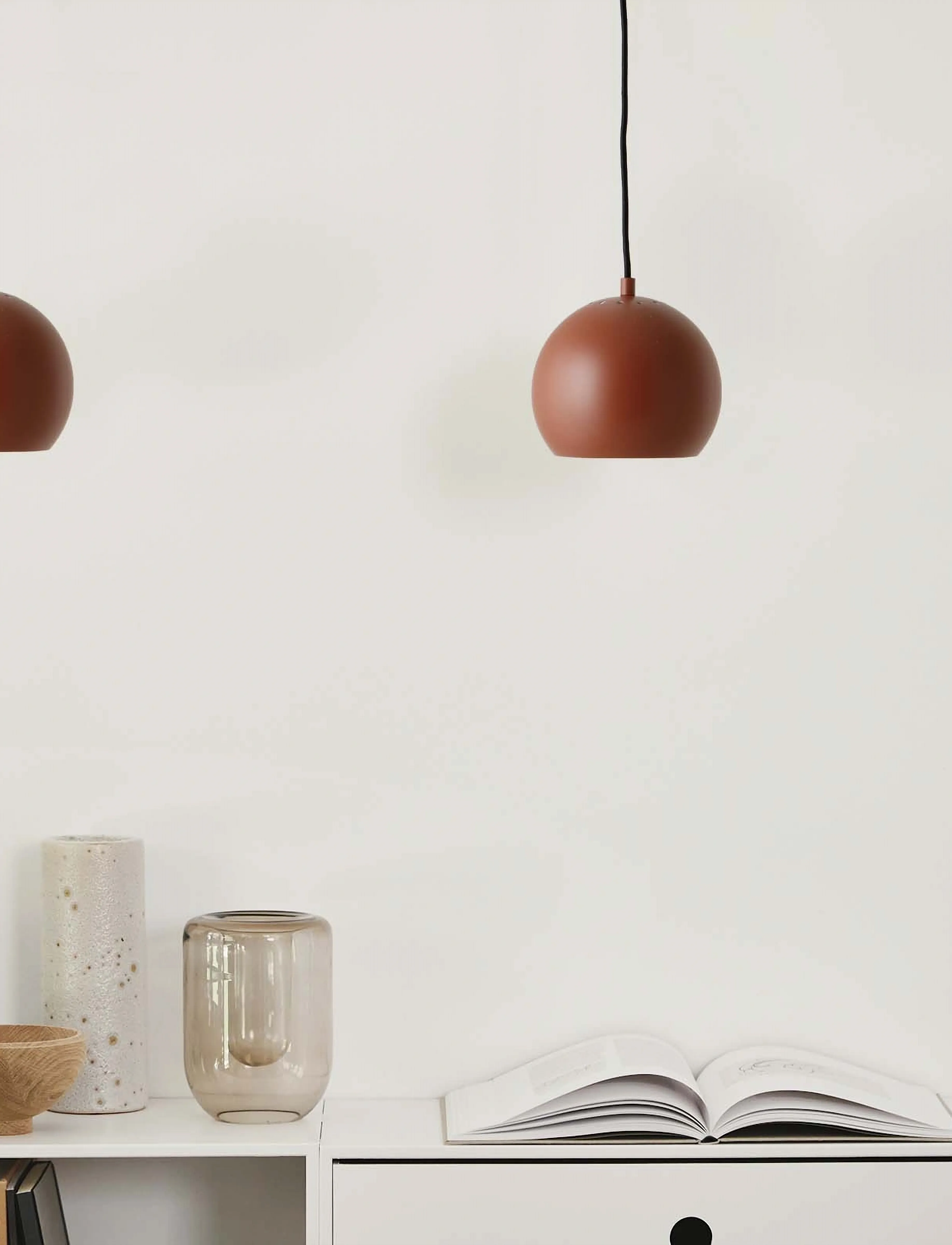 Frandsen Lighting Ball Pendant, Ø 18 cm, Ceiling Lamps, Braun - Pendant Homeware