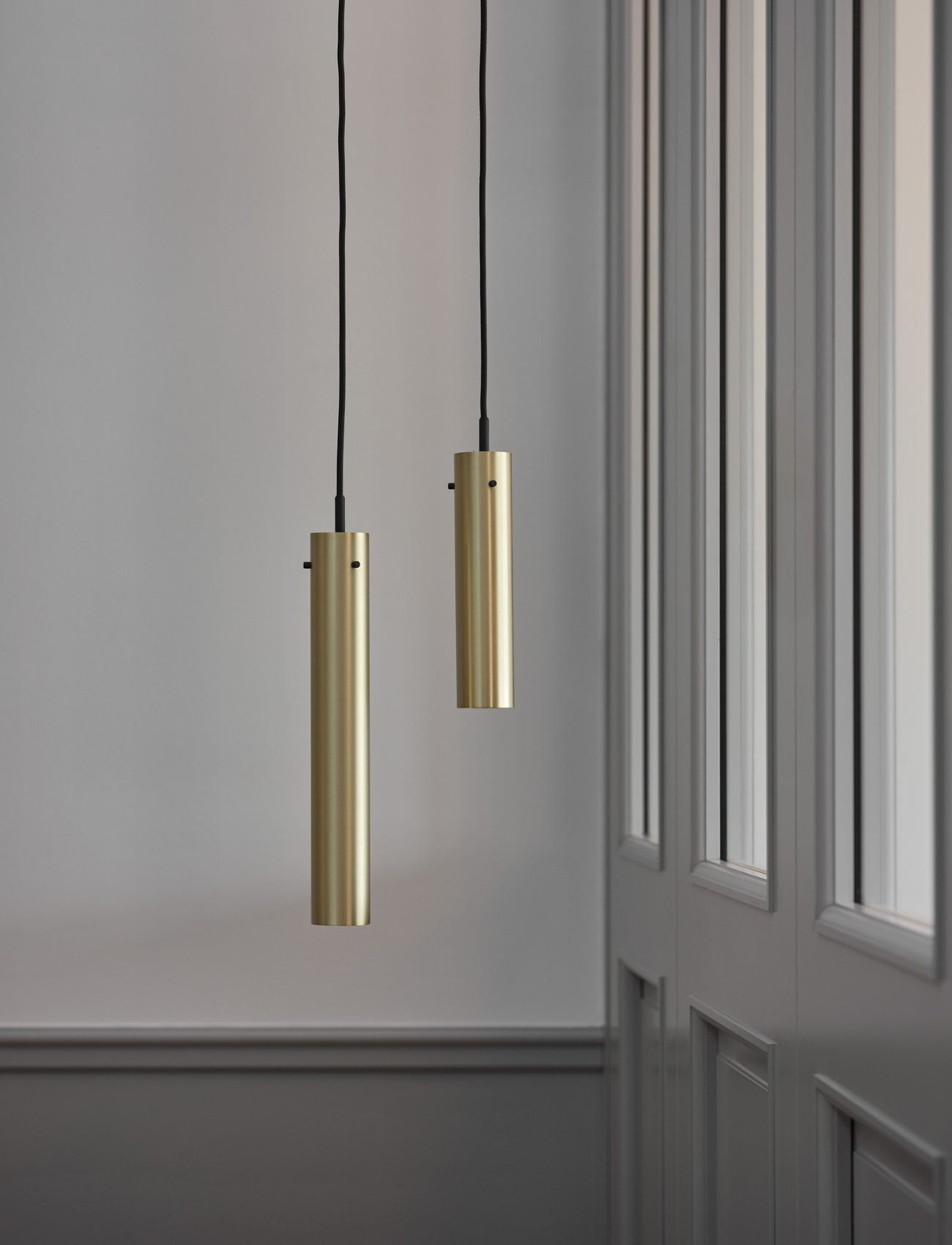 Frandsen Lighting - FM 2014 Pendant Ø5,5xH24 EU - ceiling lights - solid brass polished - 1