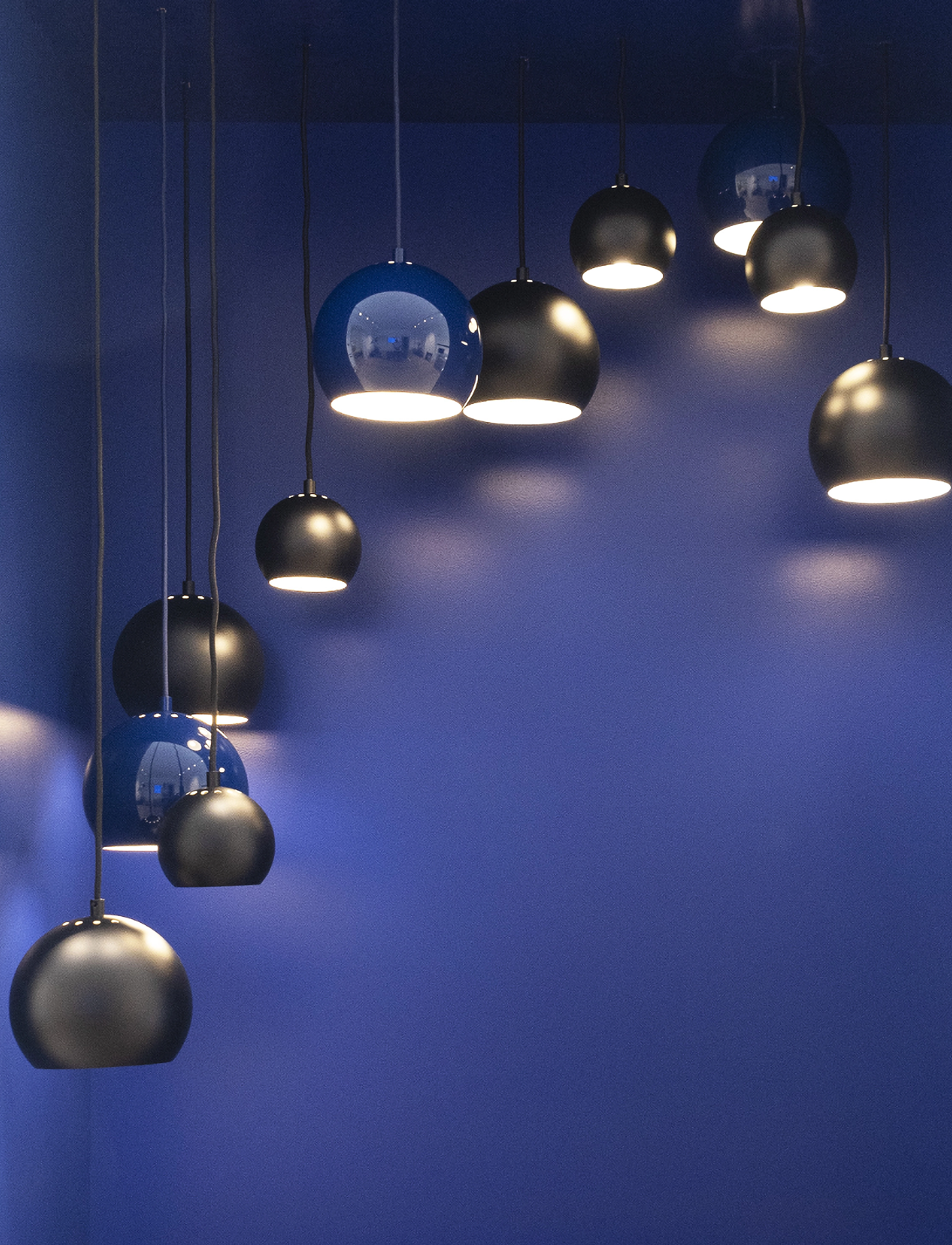Frandsen Lighting - Ball Pendant Ø12 EU - pendellampor - matt black - 2