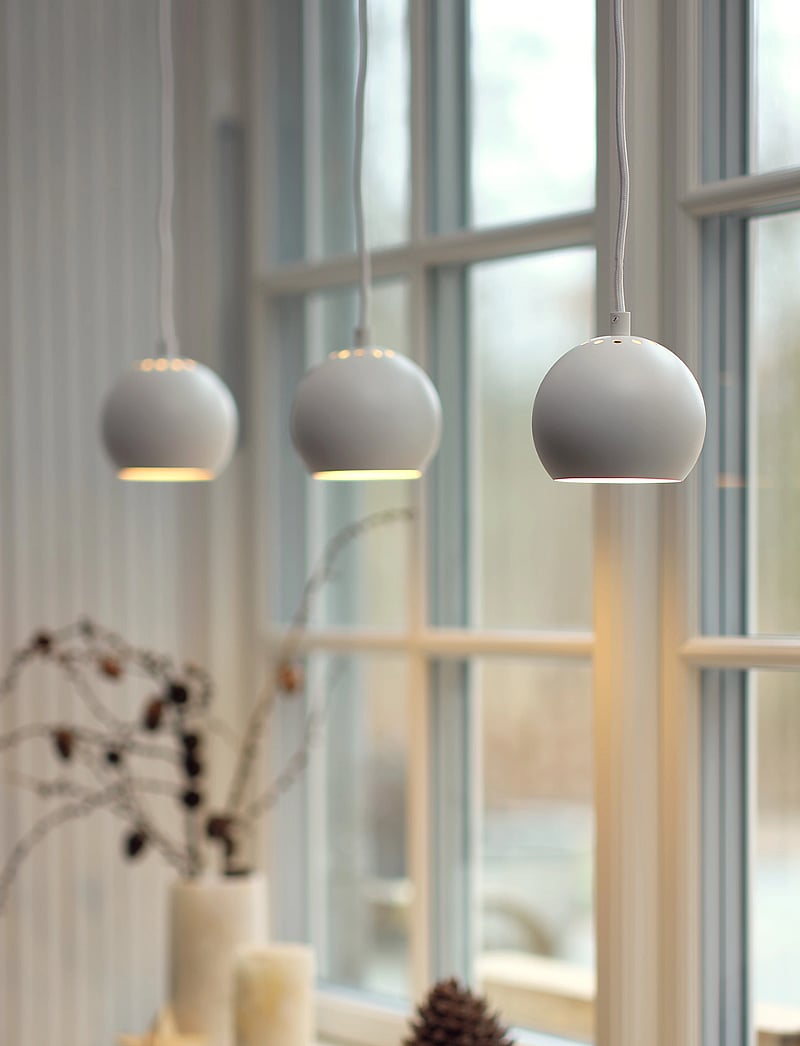 Frandsen Lighting - Ball Pendant Ø12 EU - pendellampen - matt white - 1