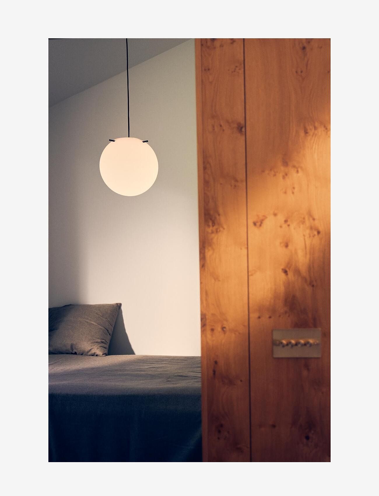 Frandsen Lighting - Koi Pendant Ø19 EU - lampy wiszące - opal - 0