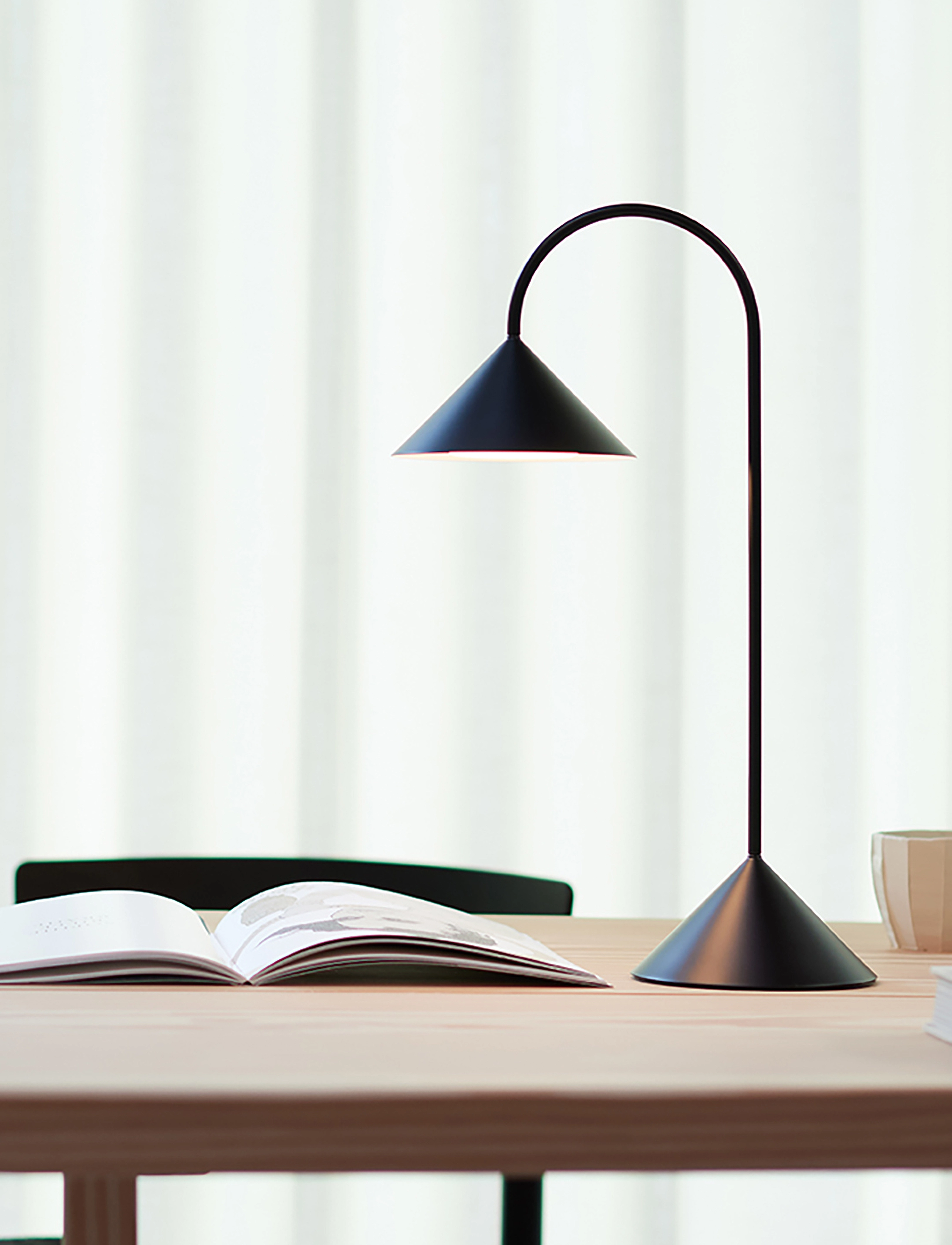 Frandsen Lighting - Grasp Portable - portabla lampor - matt black - 3