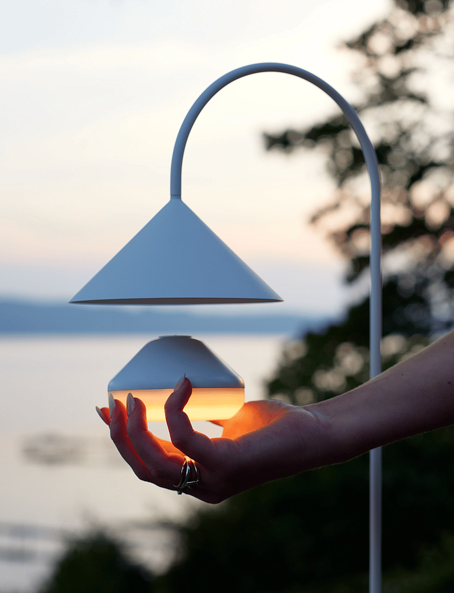 Frandsen Lighting - One Light Source - dimmbar - opal - 0