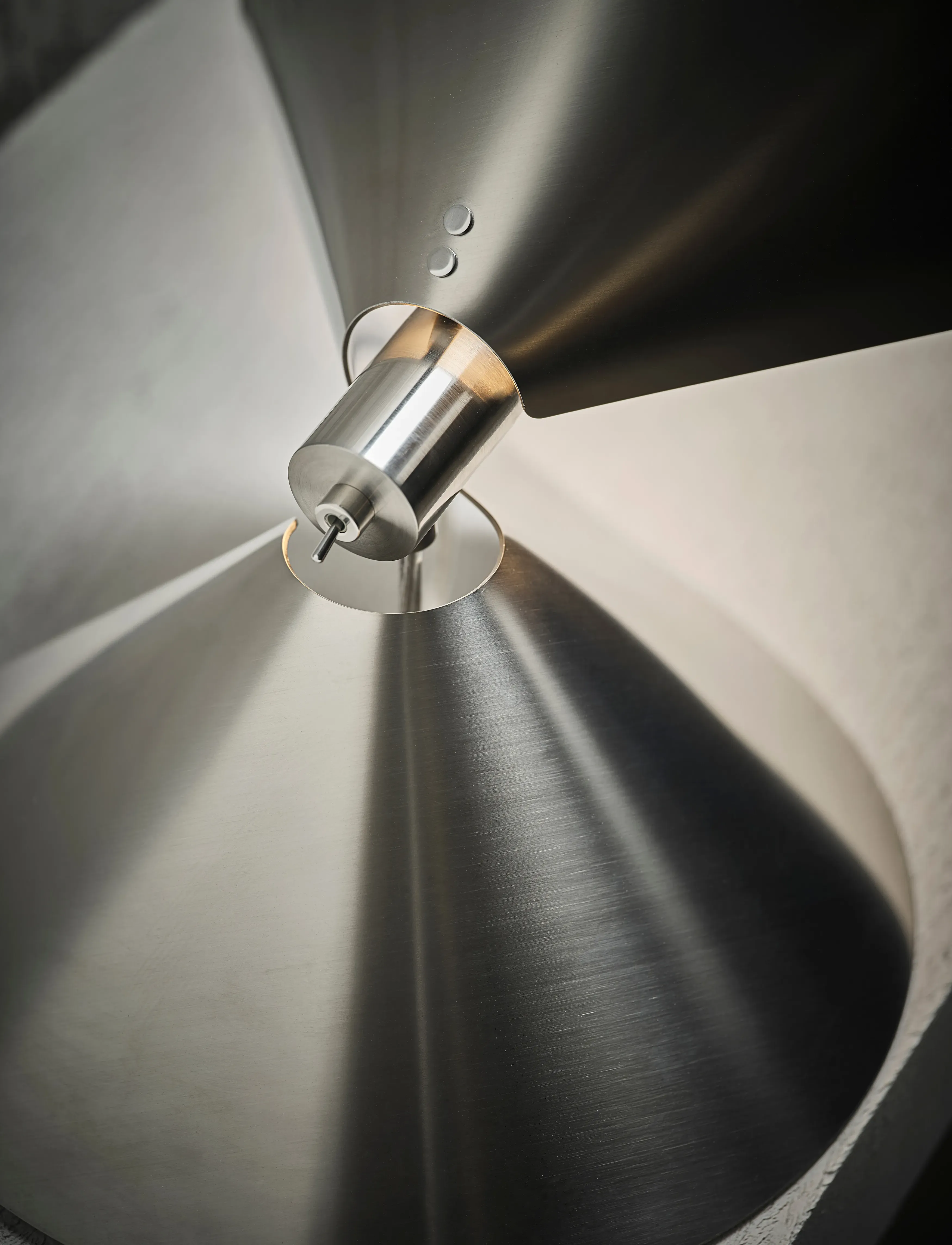 Frandsen Lighting - Peel table - laualambid - brushed stainless steel - 3