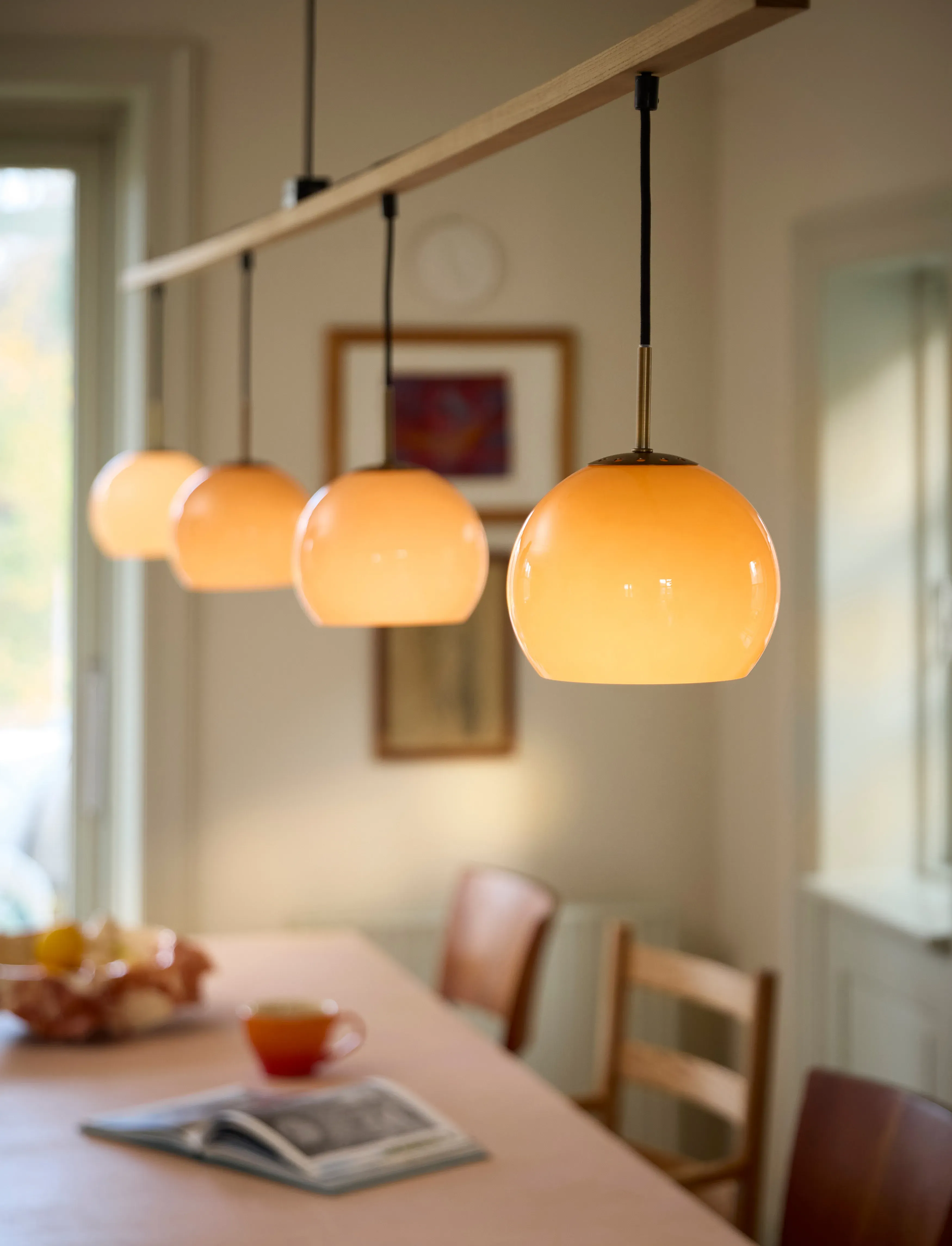 Frandsen Lighting - Ball Glass Pendant Ø18 EU - pendant lamps - light pink - 3