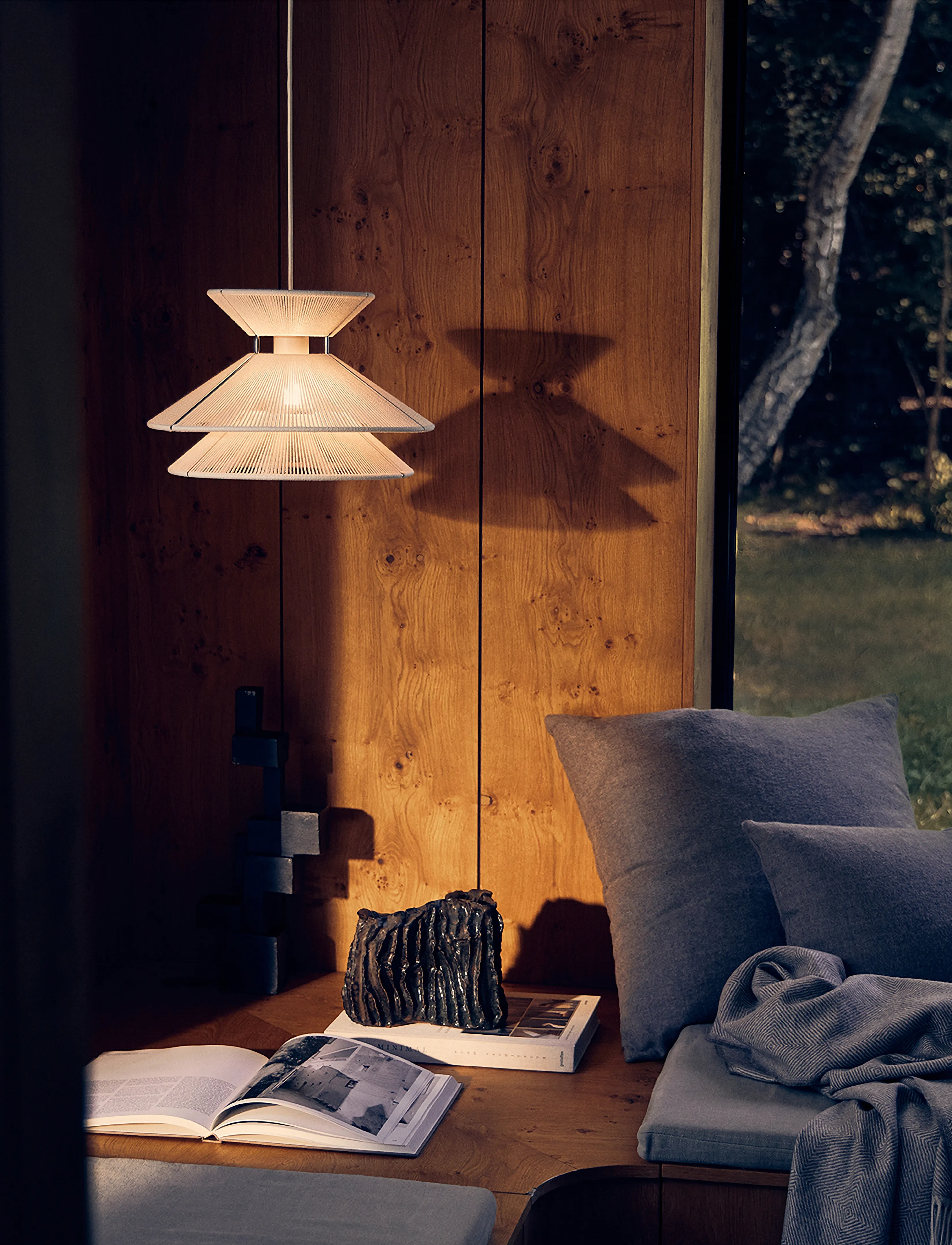 Frandsen Lighting Kiku Pendant Ø35,5 Cm Eu, Ø 30.5 cm, Lamps, Weiß - Ceiling Homeware