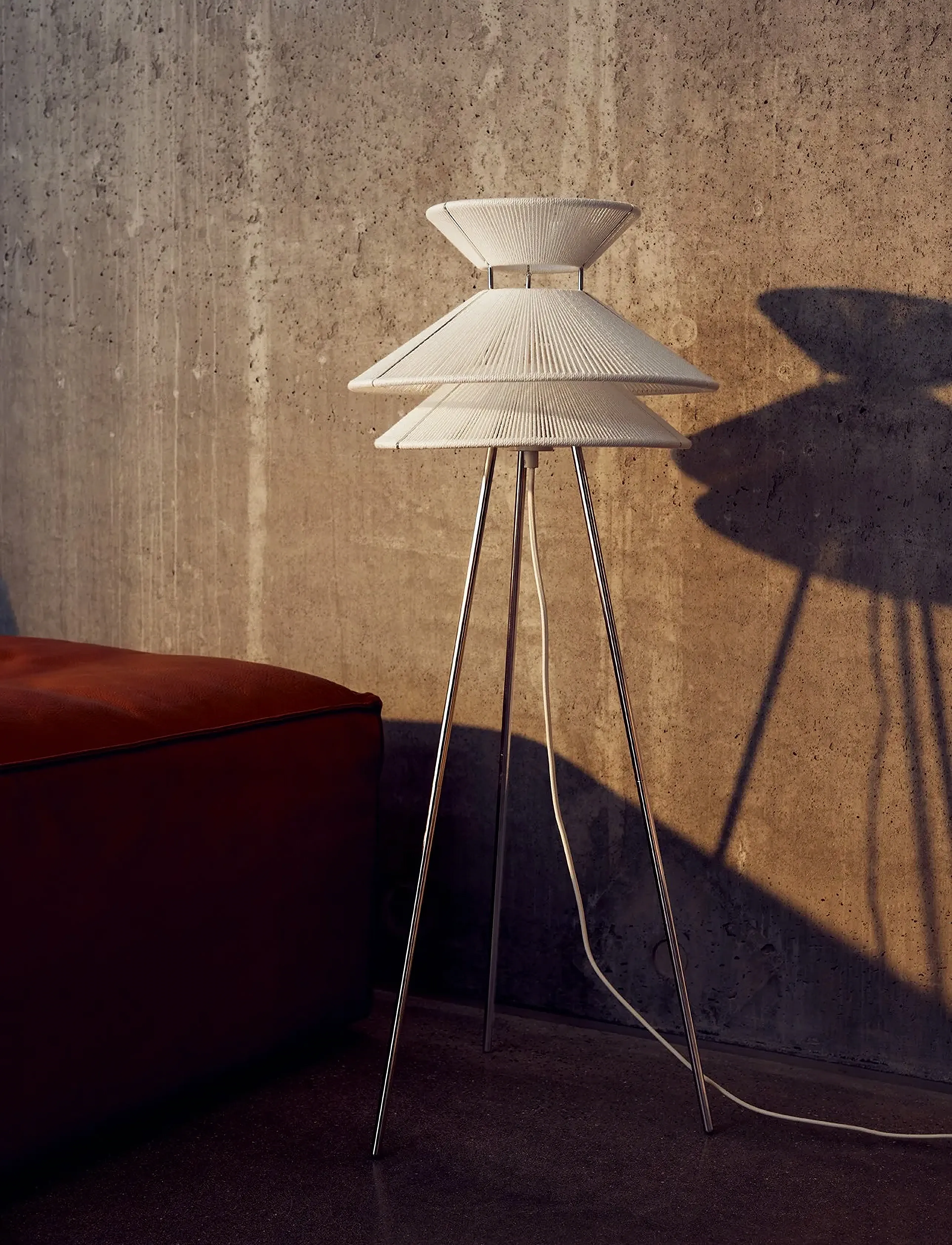 Frandsen Lighting Kiku Floor Lamp Eu, H90, Lamps, Weiß - Homeware