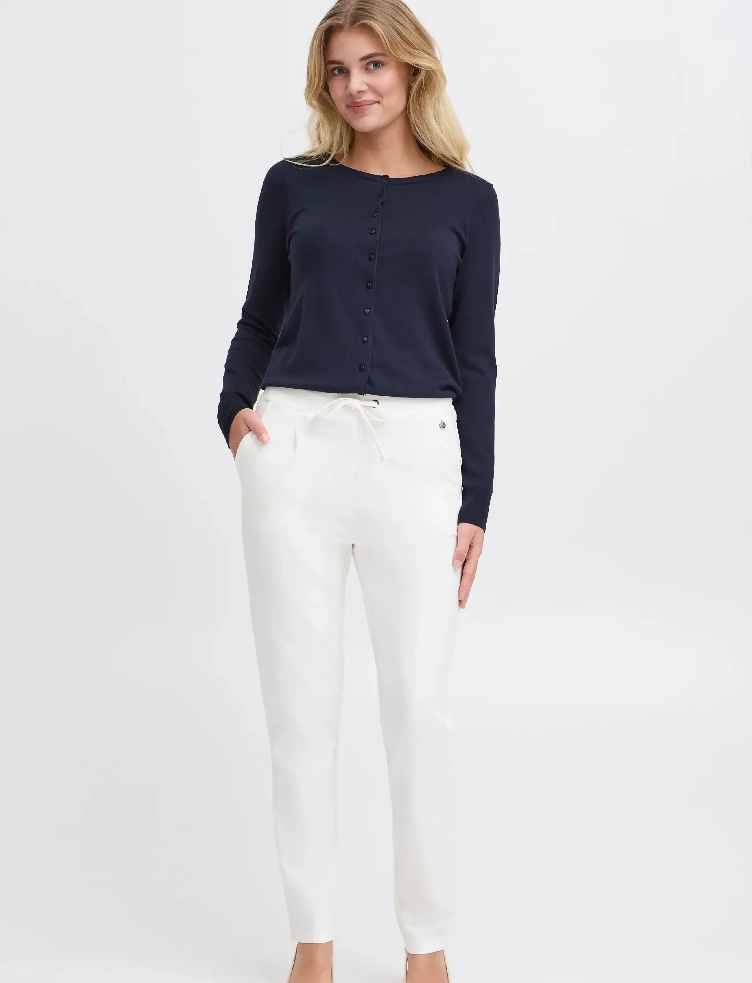 Fransa FRZASTRETCH 1 PANTS - Joggers - ANTIQUE / white