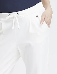 Fransa - FRZASTRETCH 1 Pants - laveste priser - blanc de blanc - 5
