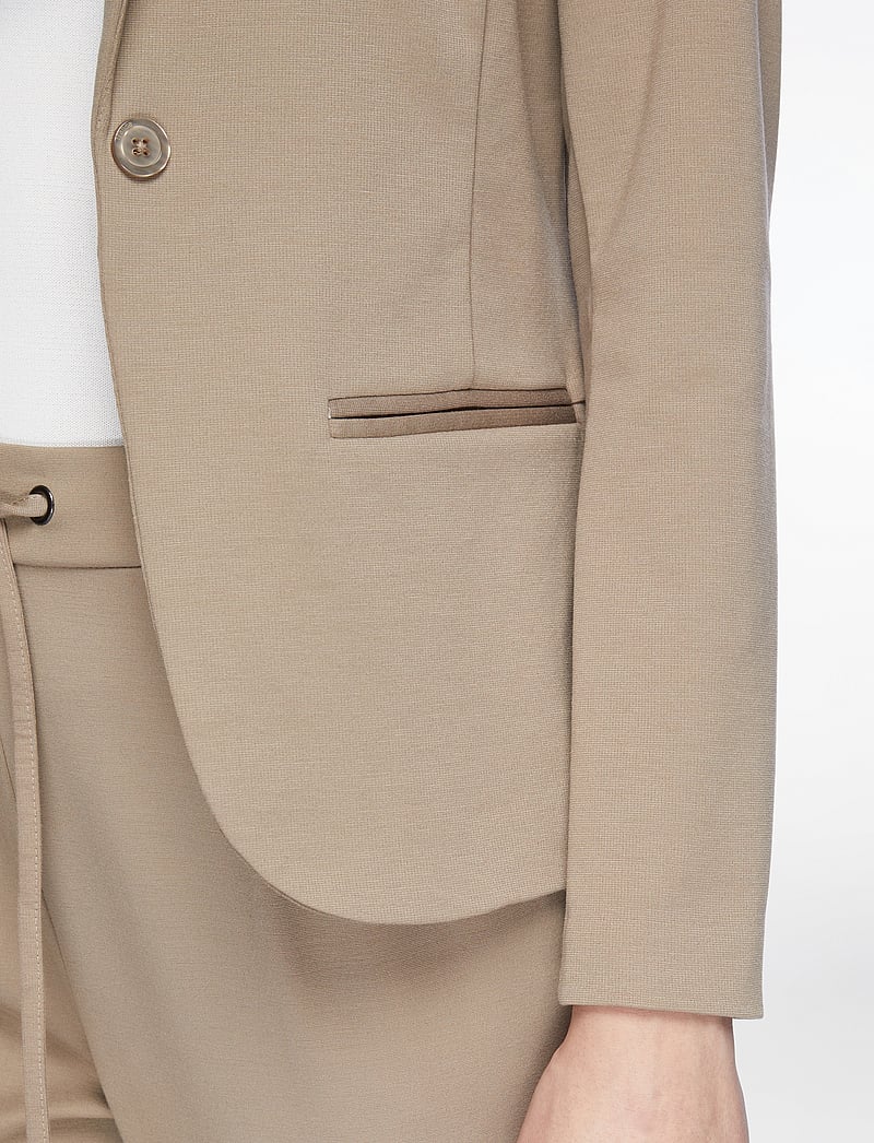 Fransa - FRZABLAZER 2 BLAZER - enkeltradede blazere - desert taupe - 5