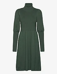 Fransa - FRDEDINA DR 7 - knitted dresses - jungle green - 0