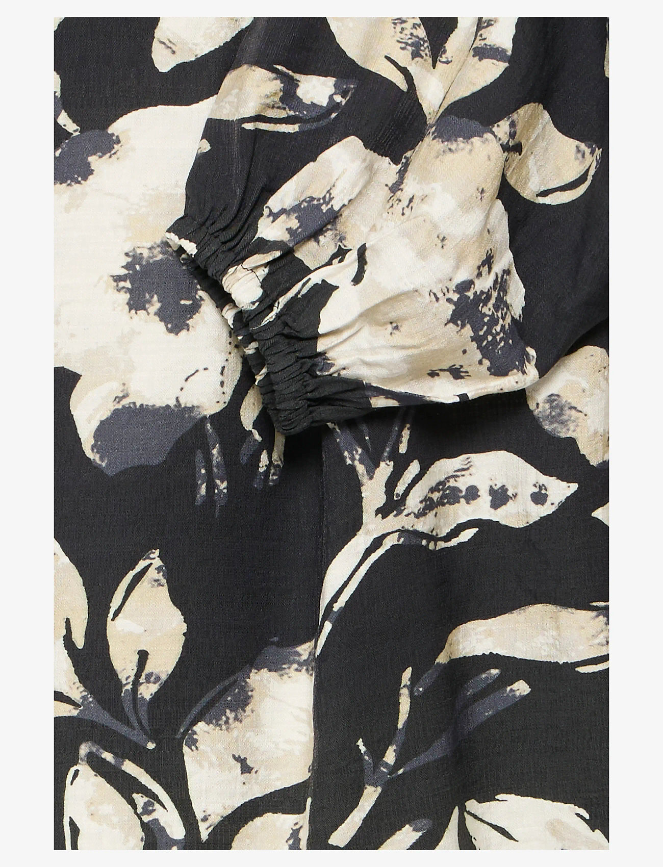 Fransa - FRARIANA BL 4 - blūzes ar garām piedurknēm - dis floral black - 3