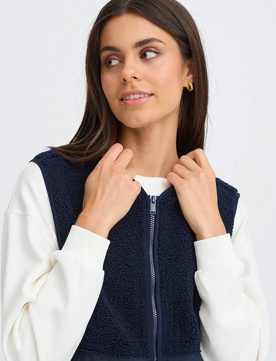 Fransa - FRMIKALA WA 1 - fleece- und teddy-westen - navy blazer - 5