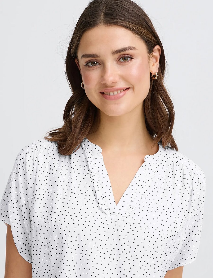 Fransa - FRLAYA BL 1 - kurzärmelige blusen - dot dots black - 5