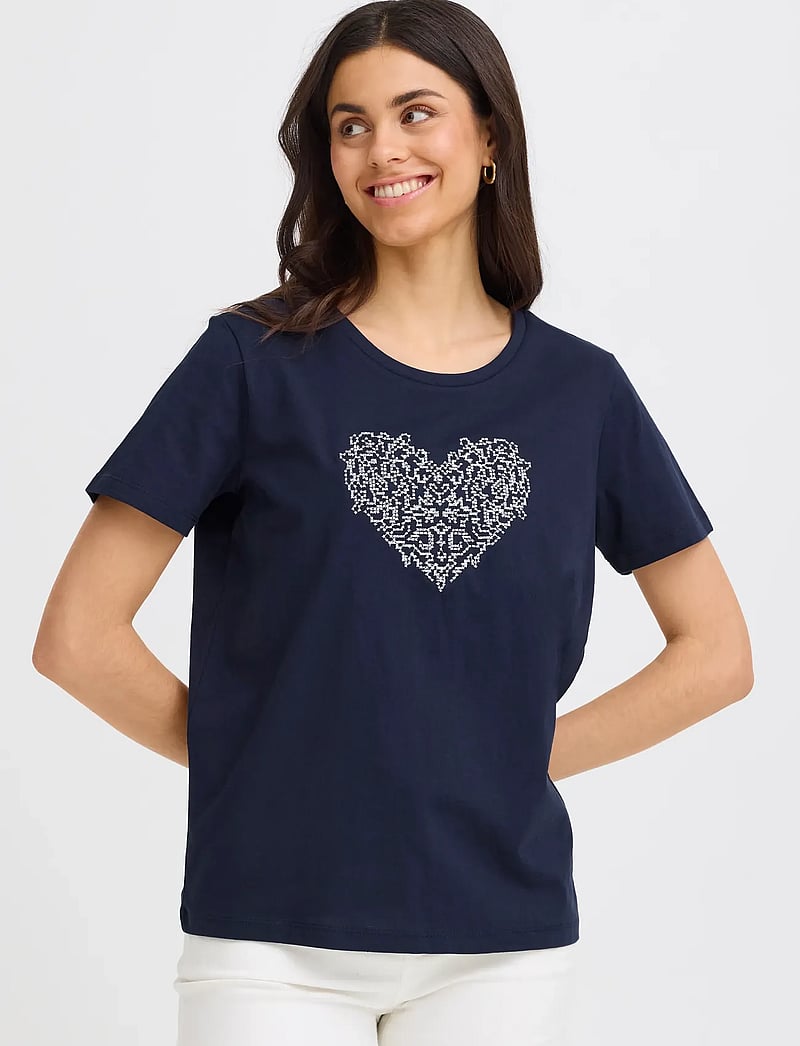 Fransa - FRRIASA TEE 1 - t-shirts - navy w. white emb. - 3