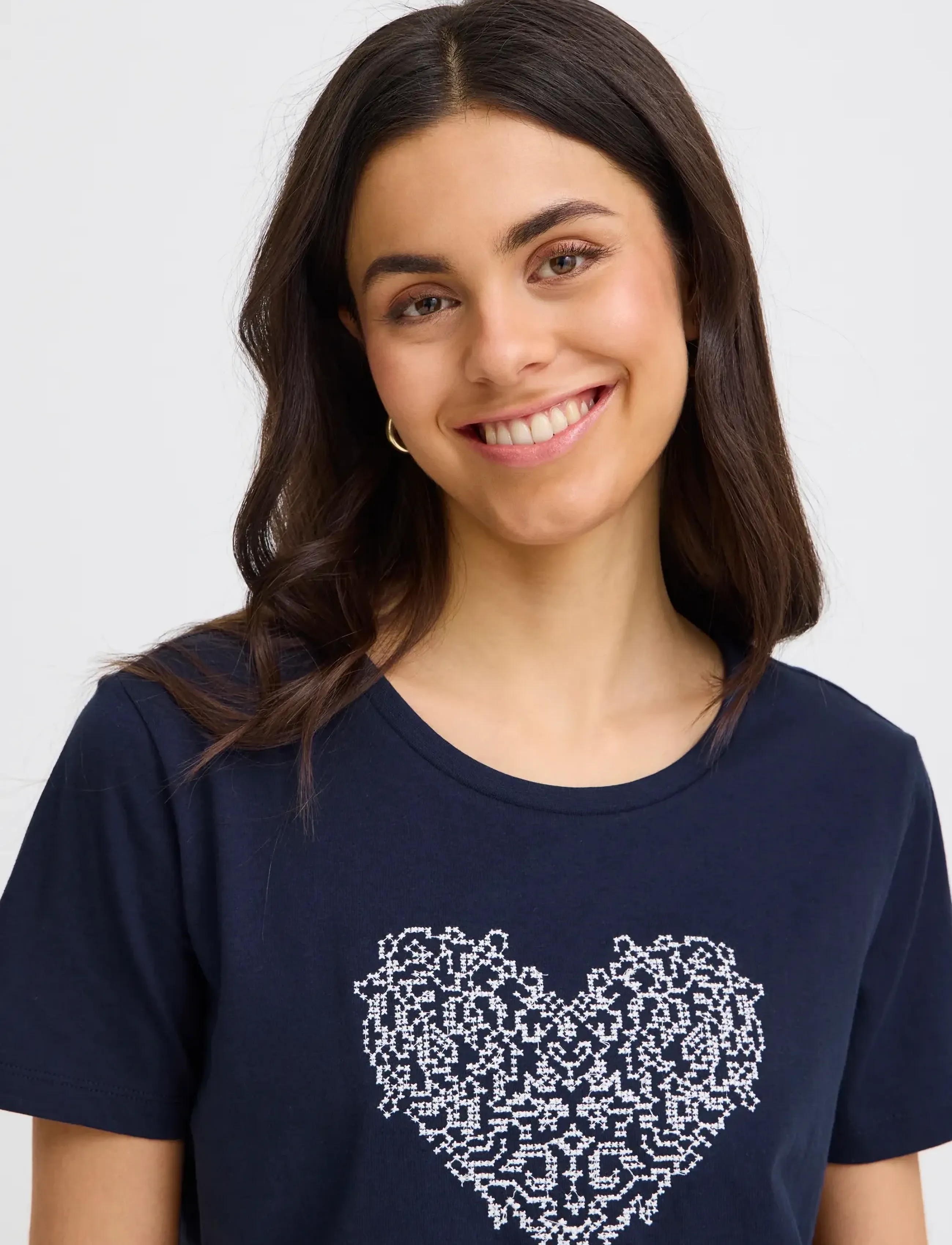 Fransa - FRRIASA TEE 1 - t-shirts - navy w. white emb. - 5