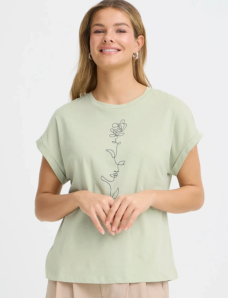 Fransa - FRGALI TEE 1 - t-shirts - desert sage flowerline - 4