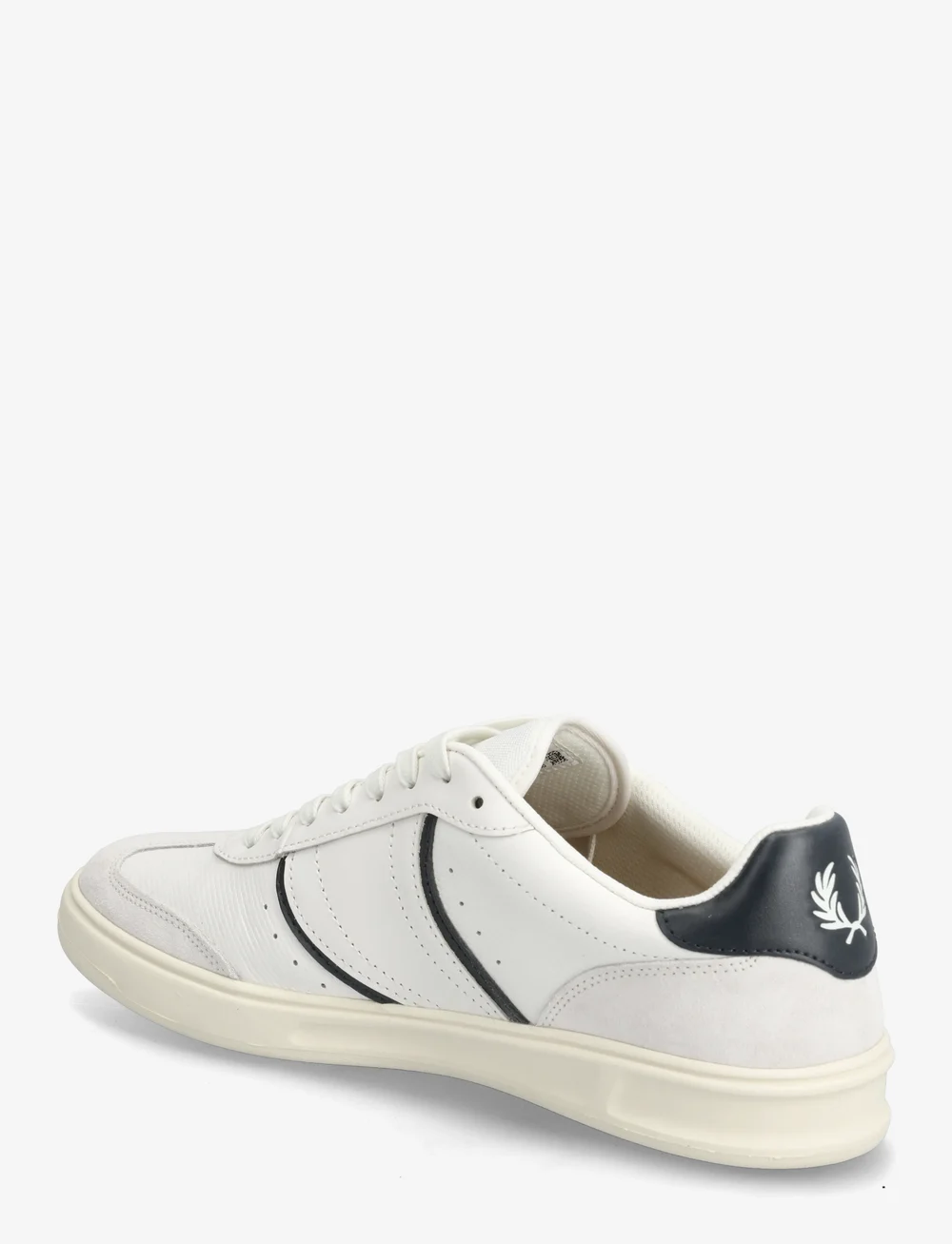 Fred Perry - B4 EMBOSSED LTHR / SUEDE - niedriger schnitt - snow white - 2