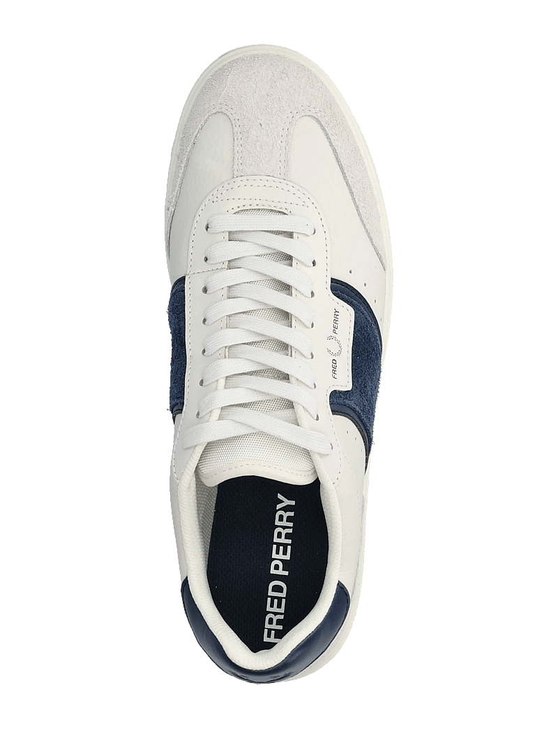 Fred Perry - B4 TEXTURED LTHR / SUEDE - niedriger schnitt - porcelain - 3