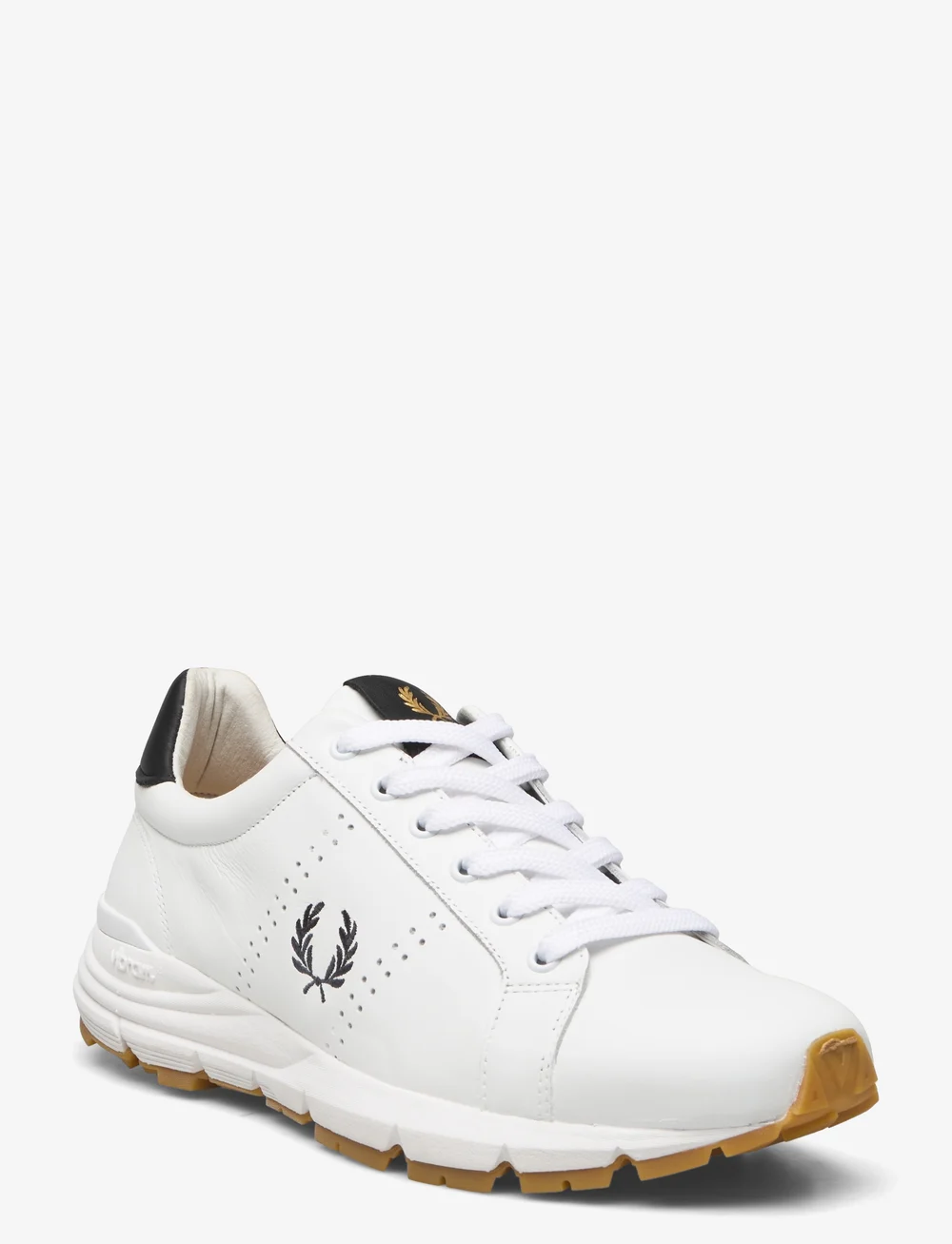 Fred perry 2025 leather sneakers