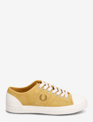 Fred Perry - HUGHES LOW TEXTURED SUEDE - låga sneakers - golden hour - 1
