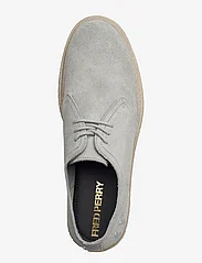 Fred Perry - LINDEN SUEDE - formalaus stiliaus kasdieniai batai - limestone - 3