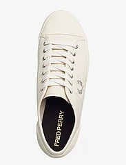 Fred Perry - HUGHES LOW TEXTU POLY - ecru - 3