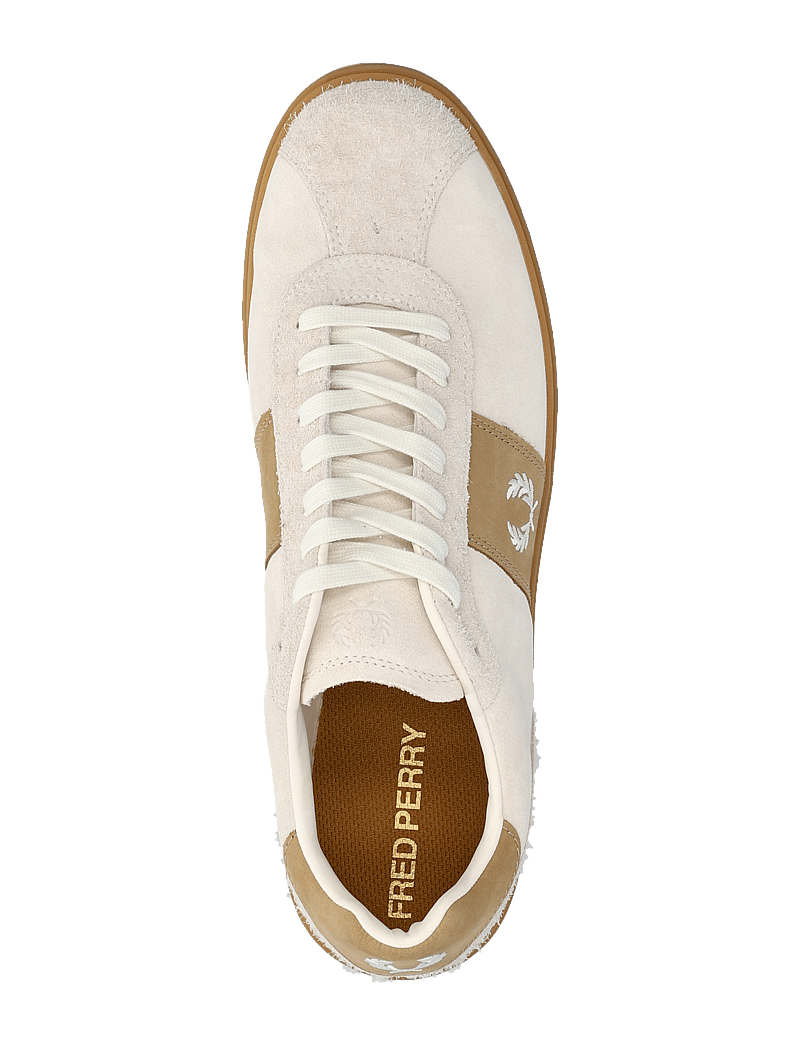 Fred Perry - B4 SUEDE - lave sneakers - ecru / snow white - 3