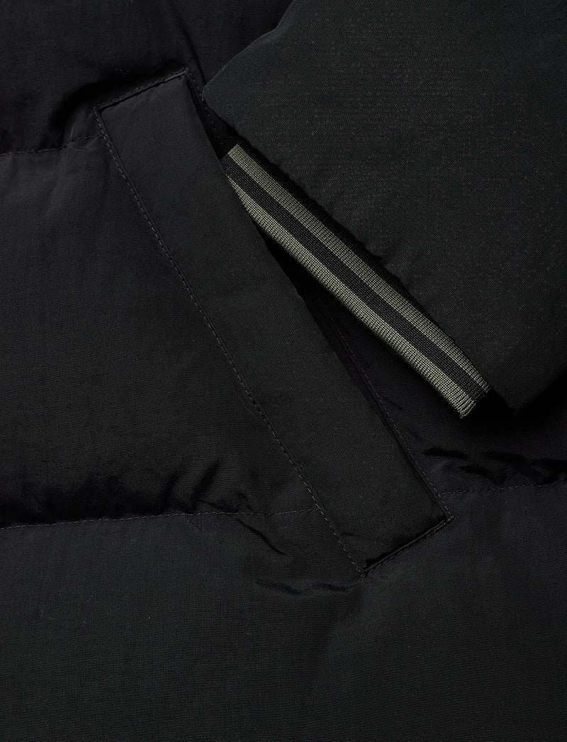 Fred Perry - RAGLAN SLEEVE PADDED JACKET - daunenjacken - black - 3