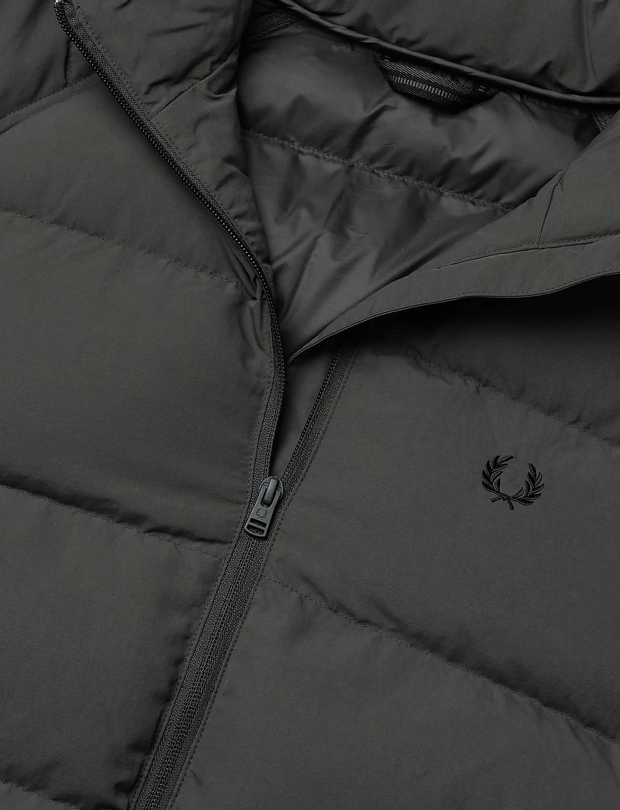 Fred Perry - RAGLAN SLEEVE PADDED JACKET - daunenjacken - field green - 5