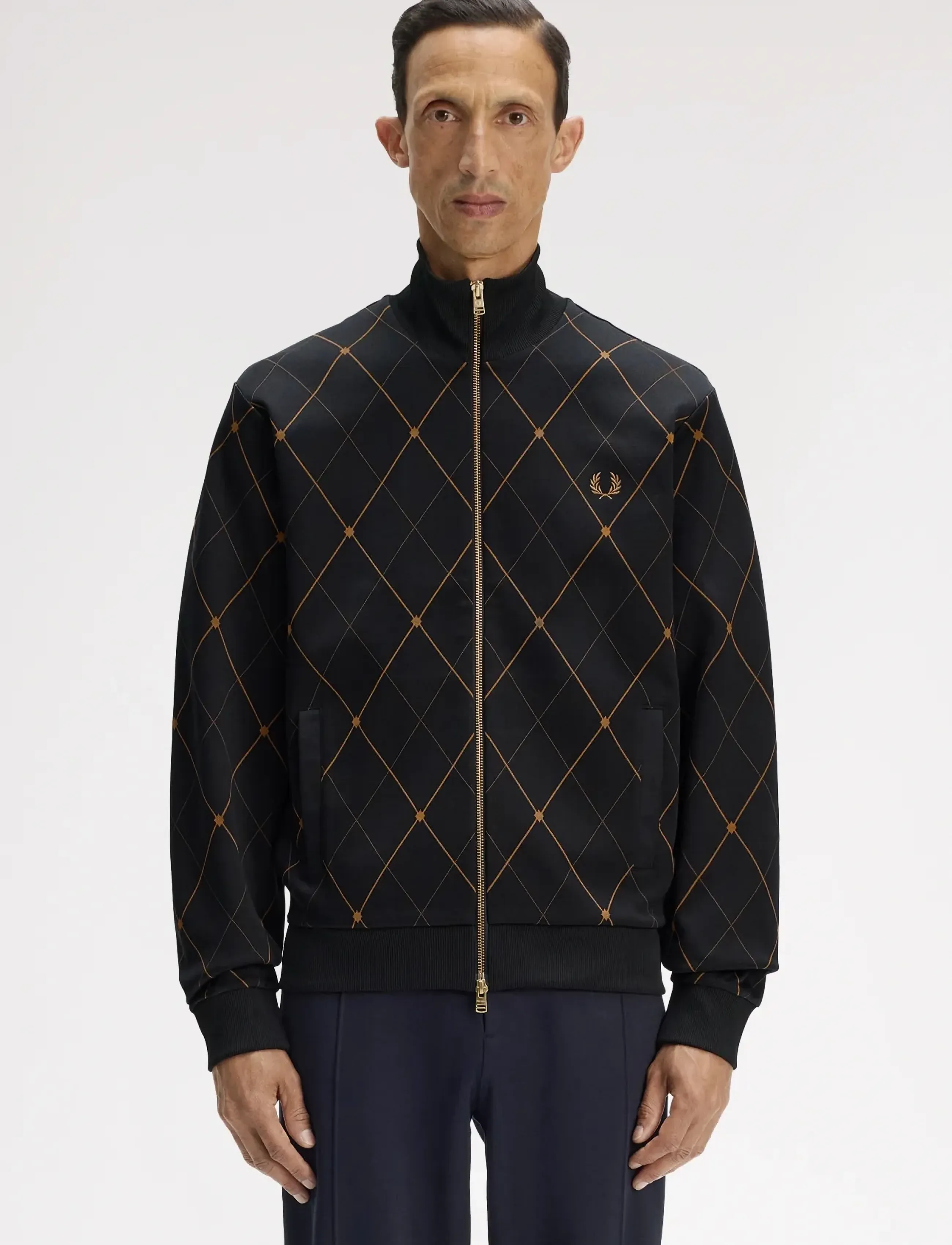 Fred Perry Argyle Track Jacket, M, Black, Jakker > Lette Jakker, Herre
